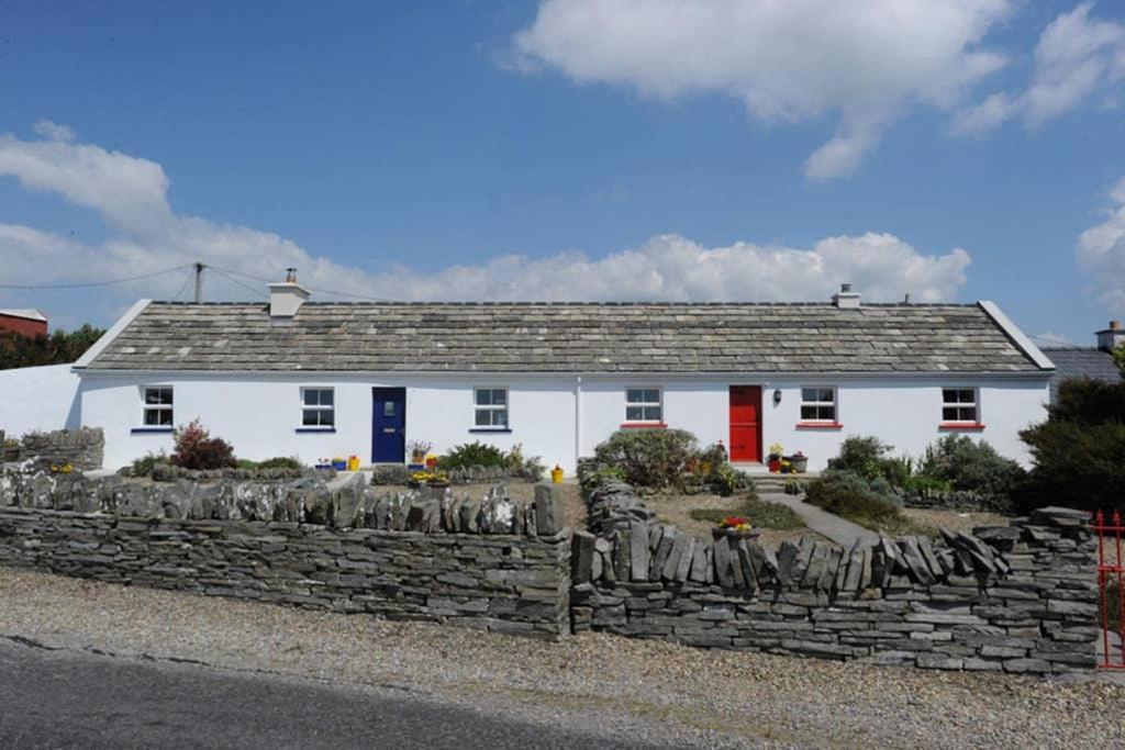 Red Stonecutters Cottage, Doolin Carrowauff 외부 사진