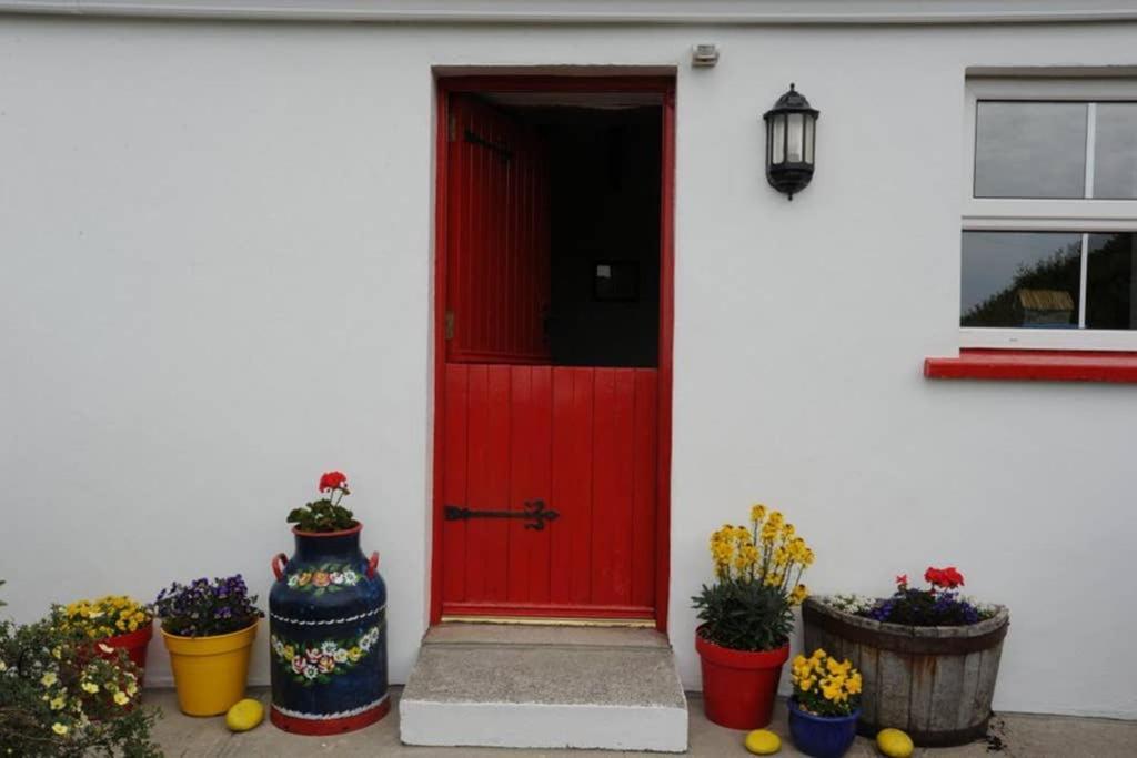 Red Stonecutters Cottage, Doolin Carrowauff 외부 사진
