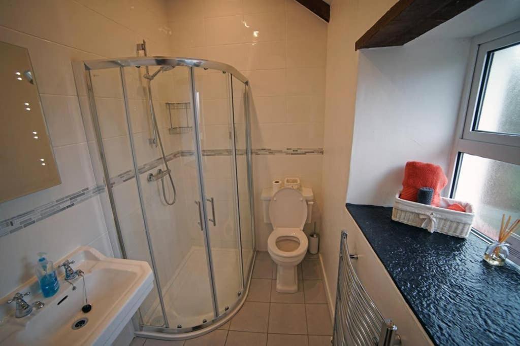 Red Stonecutters Cottage, Doolin Carrowauff 외부 사진